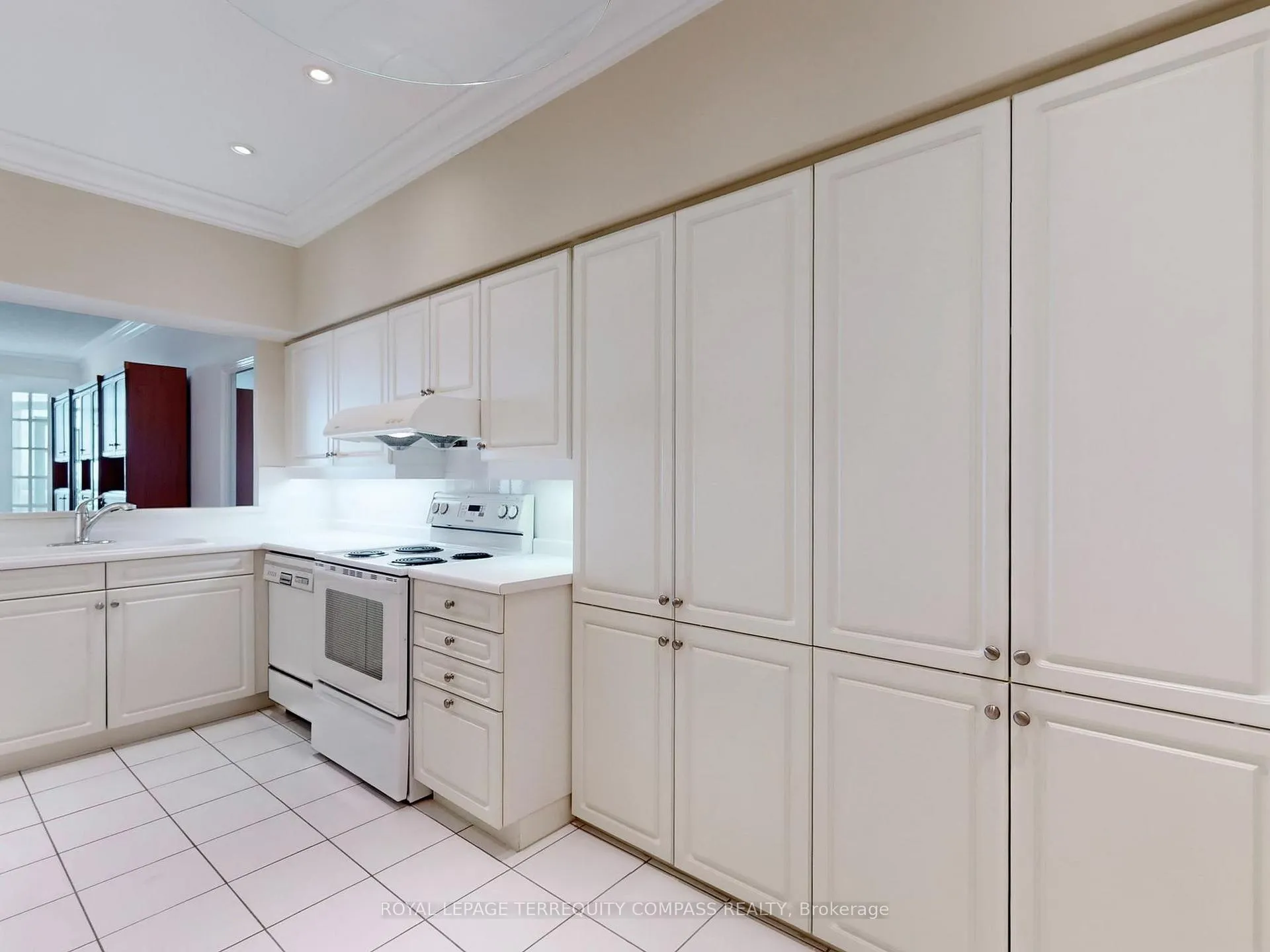 Photo 18 of Unit PH5, 610 Bullock Drive, Markham, Markville — HOMEH
