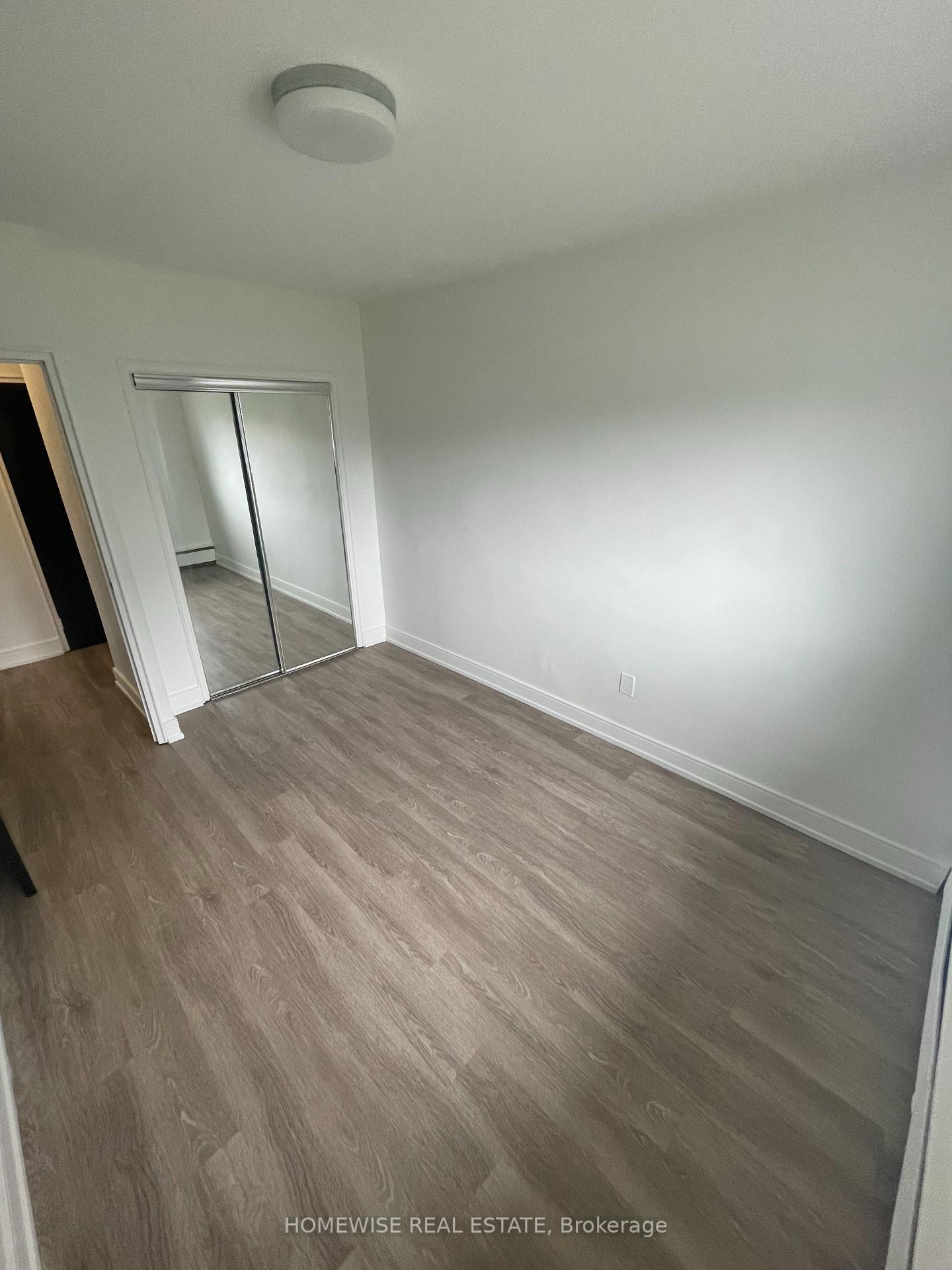 Photo 3 of Unit 118, 321 Marland Avenue, Oshawa, Vanier — HOMEH