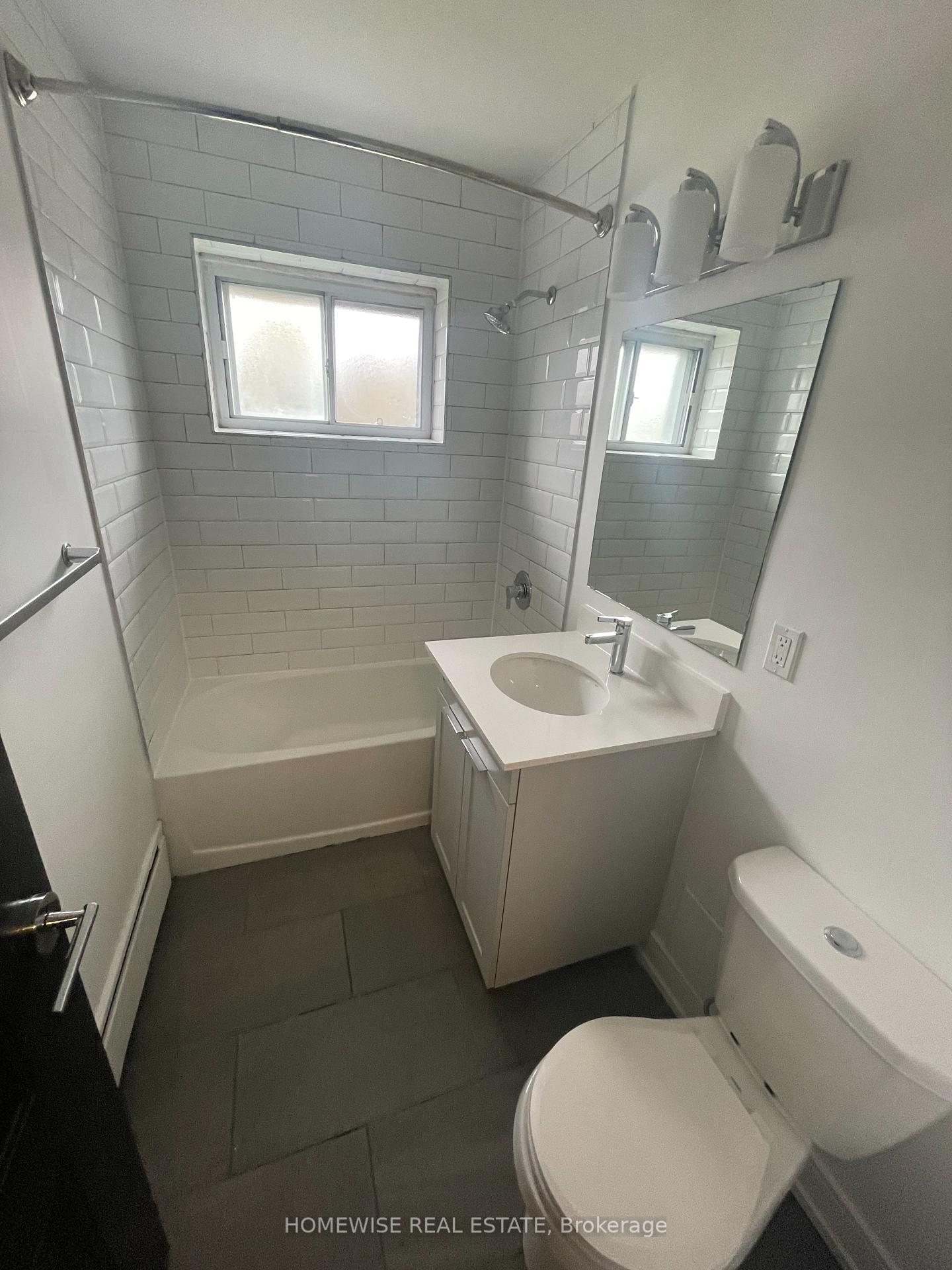 Photo 5 of Unit 118, 321 Marland Avenue, Oshawa, Vanier — HOMEH