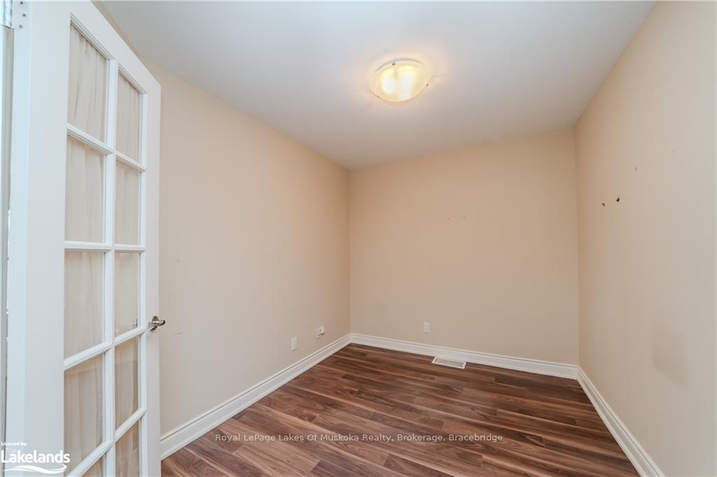 Photo 6 of Unit GL5, 10B Kimberley Avenue, Bracebridge, Macaulay — HOMEH