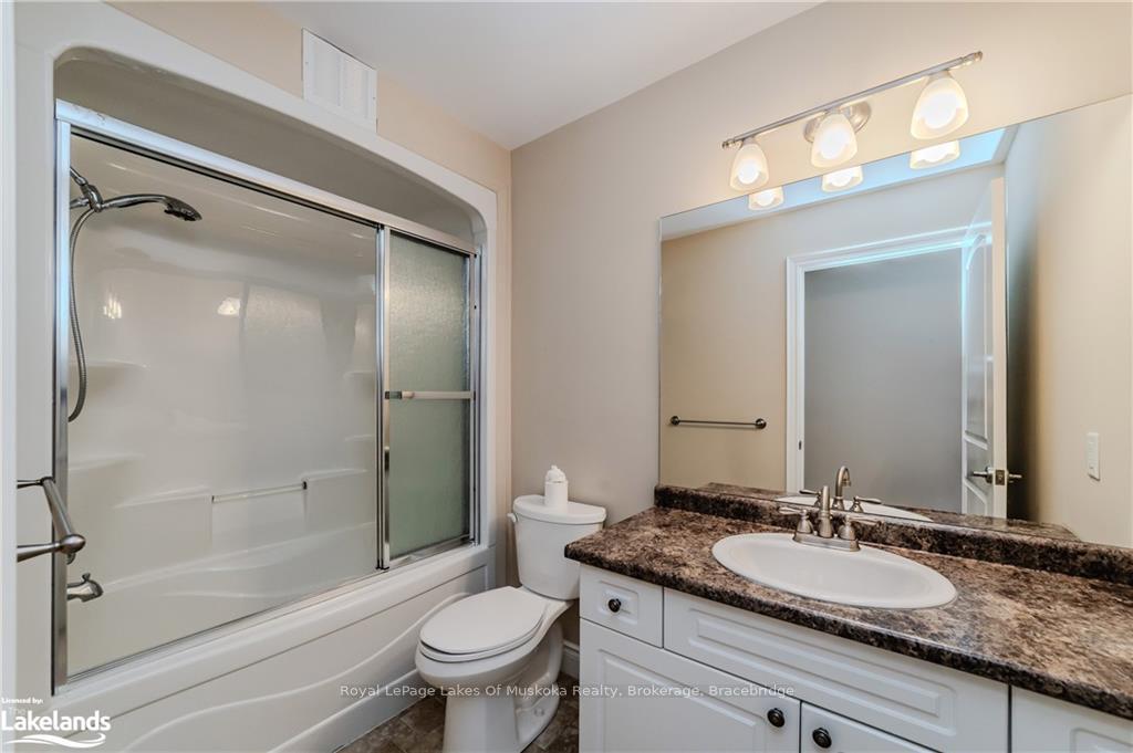 Photo 19 of Unit GL5, 10B Kimberley Avenue, Bracebridge, Macaulay — HOMEH