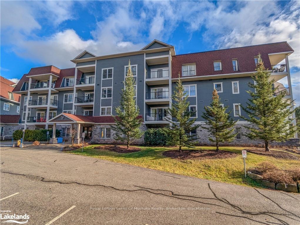 Photo 25 of Unit GL5, 10B Kimberley Avenue, Bracebridge, Macaulay — HOMEH