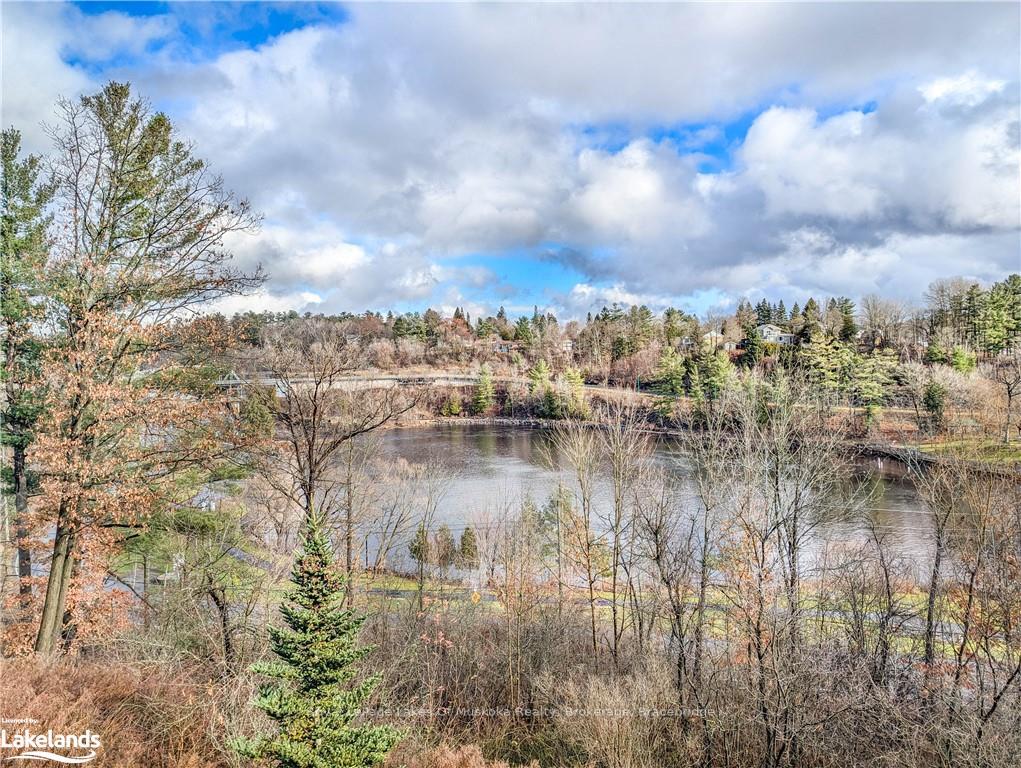 Photo 32 of Unit GL5, 10B Kimberley Avenue, Bracebridge, Macaulay — HOMEH