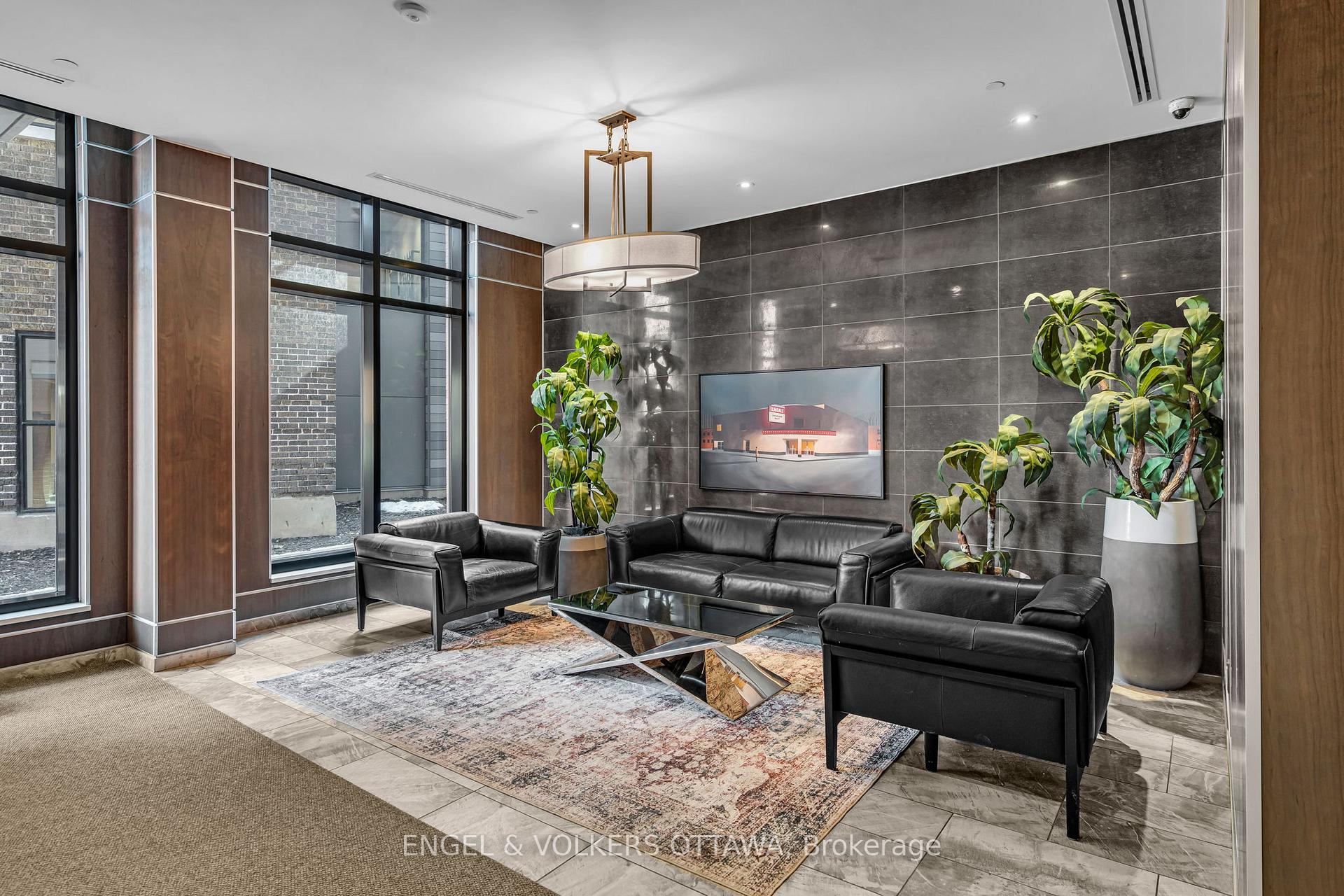 Photo 5 of Unit 308, 10 Rosemount Avenue, Ottawa, Hintonburg — HOMEH