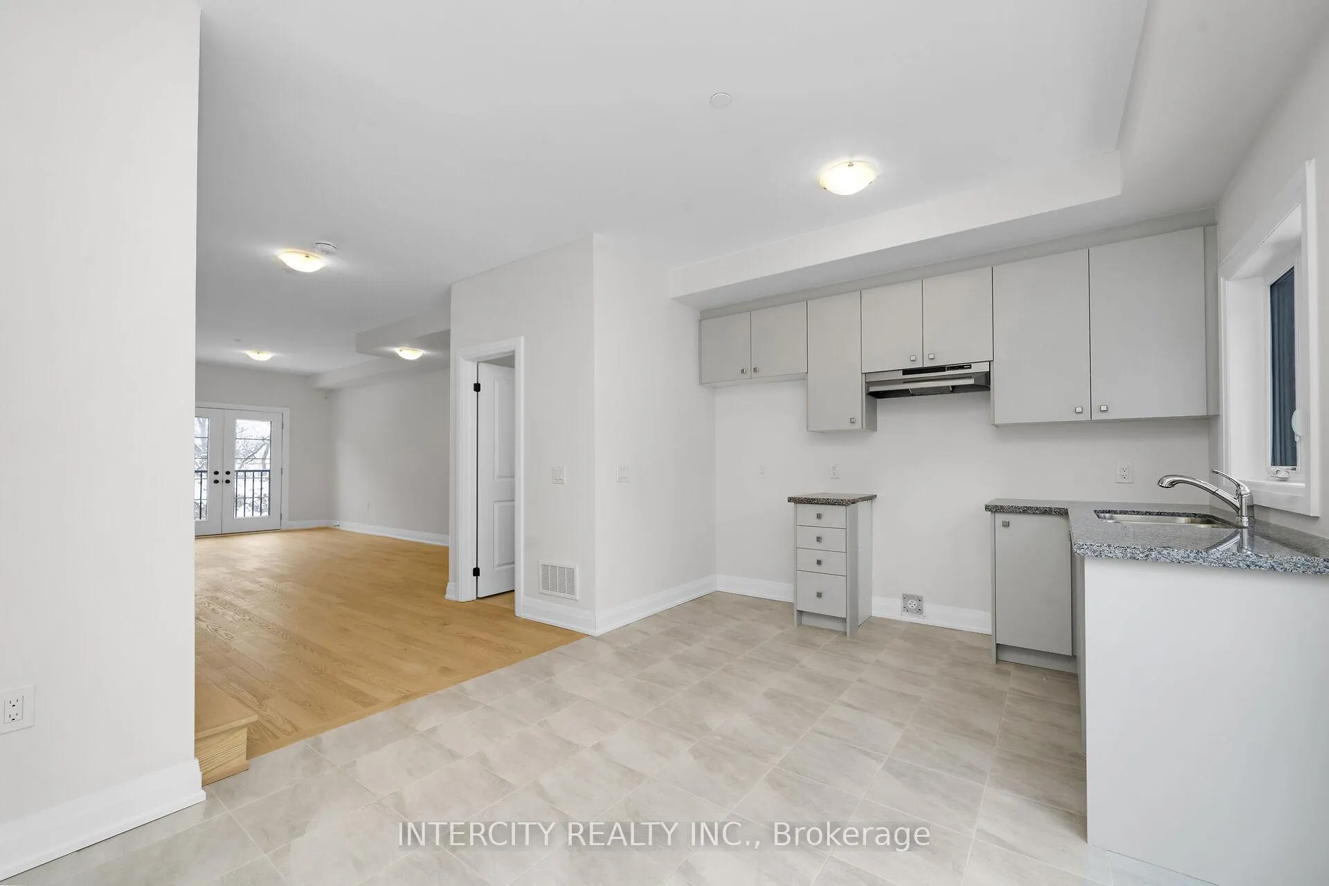 Photo 7 of Unit Unit 11, 43 Marret Lane, Clarington, Newcastle — HOMEH