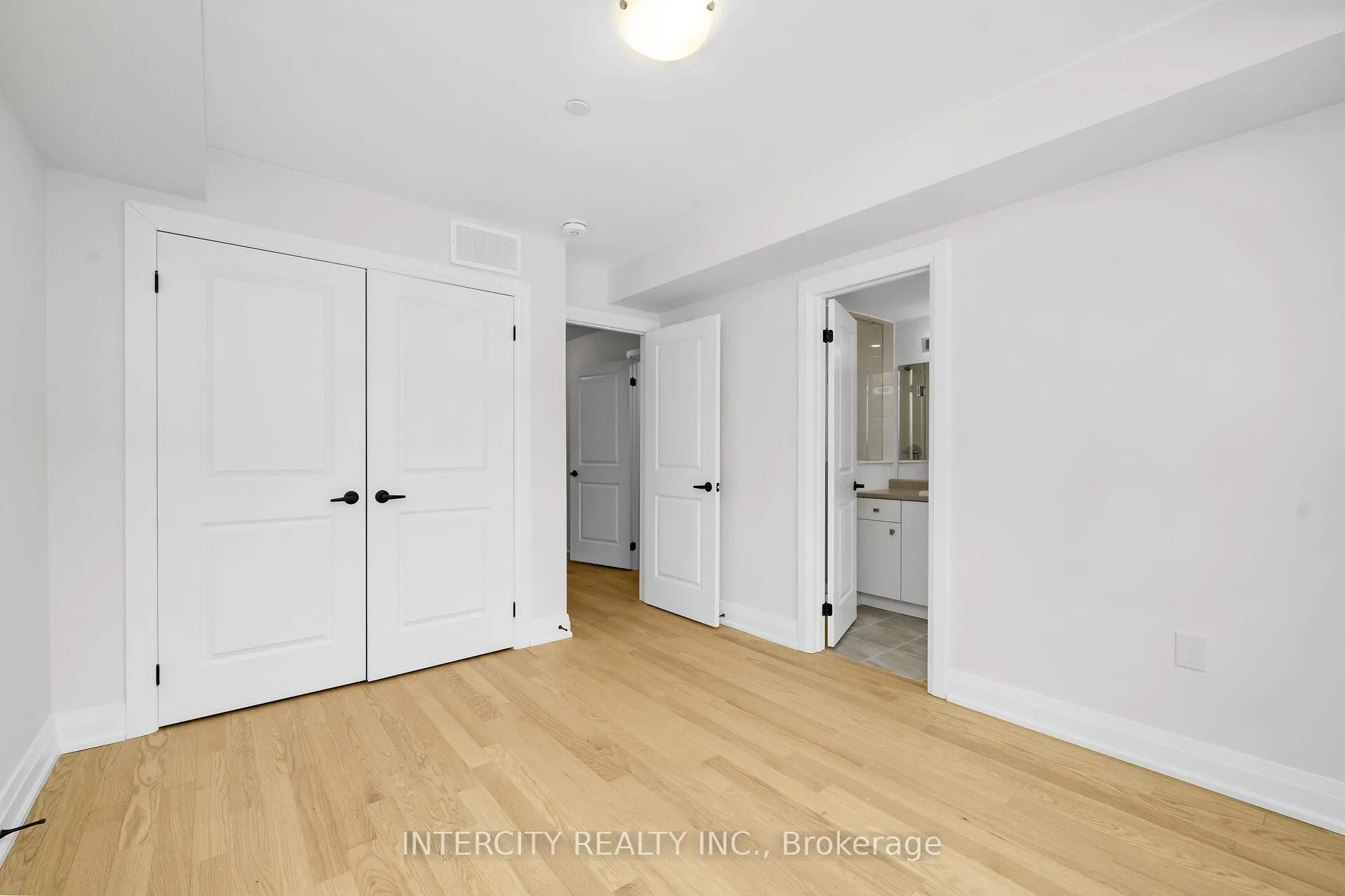 Photo 17 of Unit Unit 11, 43 Marret Lane, Clarington, Newcastle — HOMEH