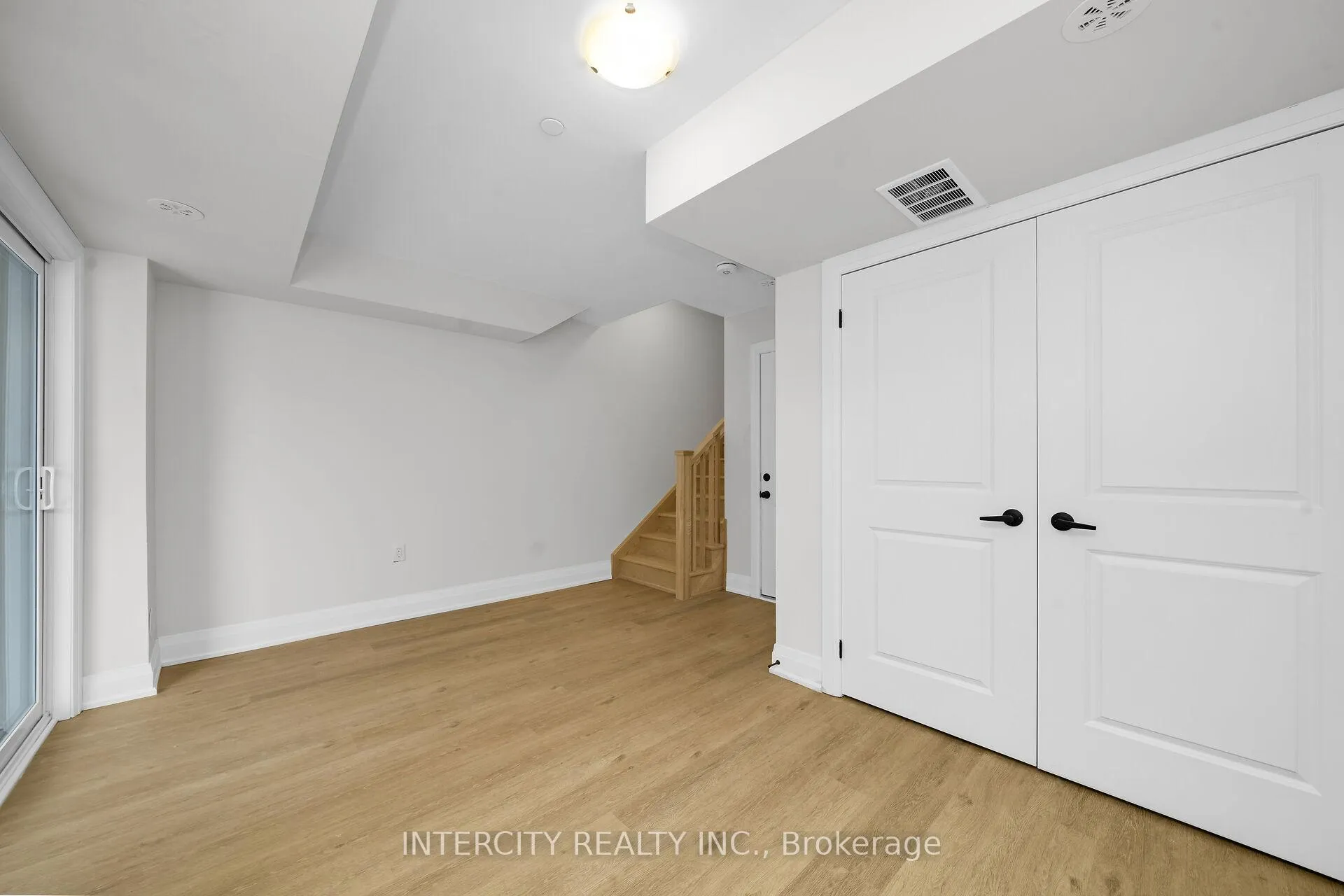 Photo 23 of Unit Unit 11, 43 Marret Lane, Clarington, Newcastle — HOMEH