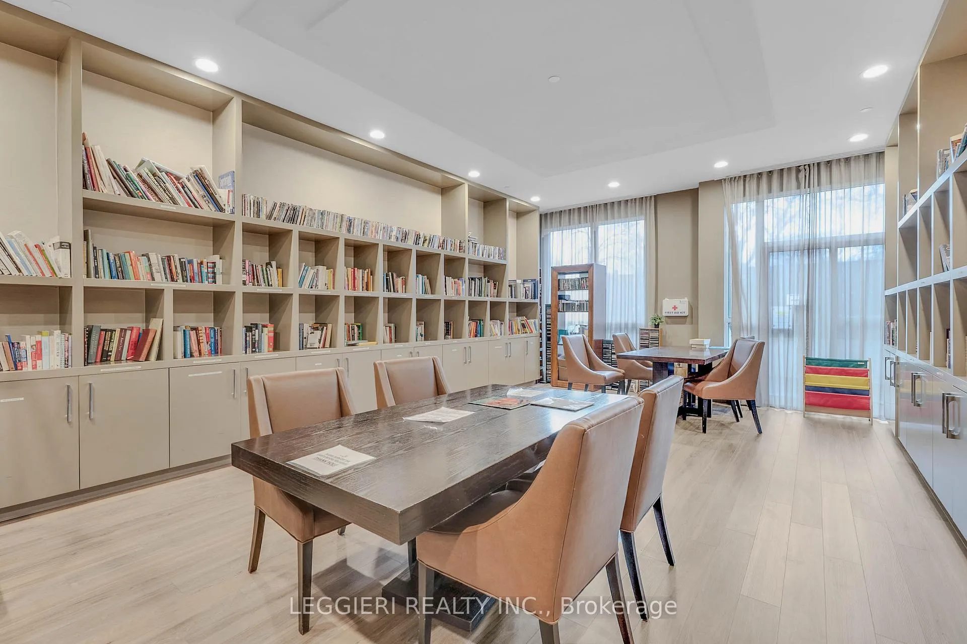Photo 24 of Unit 522, 35 Saranac Boulevard, Toronto, Englemount-Lawrence — HOMEH
