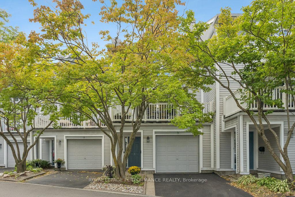 Photo 1 of 5 Forsyth Lane, Ottawa, Crystal Beach — HOMEH