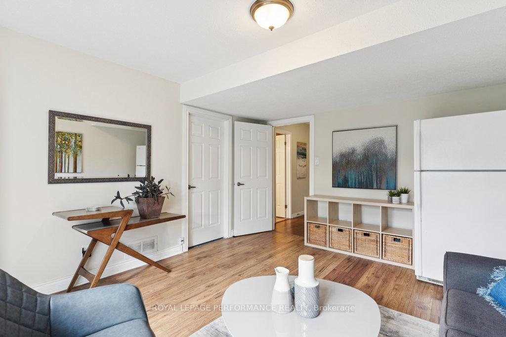 Photo 9 of 5 Forsyth Lane, Ottawa, Crystal Beach — HOMEH