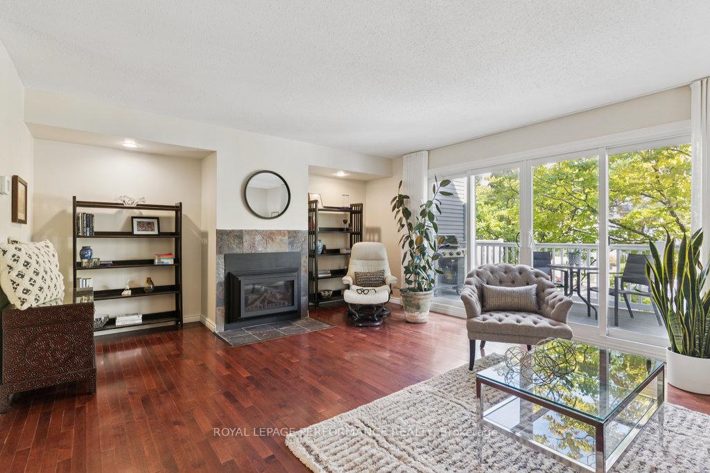 Photo 13 of 5 Forsyth Lane, Ottawa, Crystal Beach — HOMEH