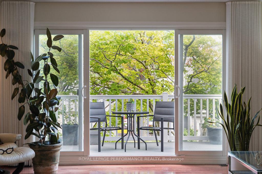 Photo 14 of 5 Forsyth Lane, Ottawa, Crystal Beach — HOMEH