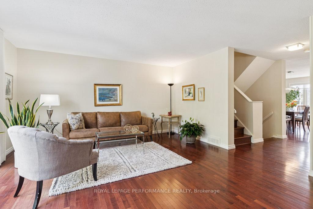Photo 16 of 5 Forsyth Lane, Ottawa, Crystal Beach — HOMEH