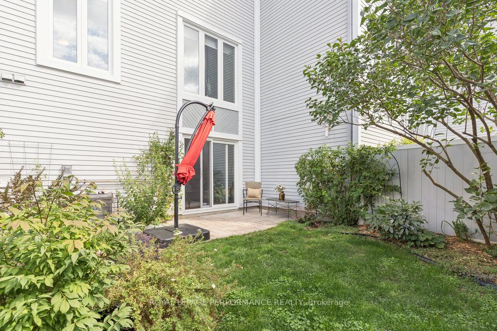 Photo 39 of 5 Forsyth Lane, Ottawa, Crystal Beach — HOMEH