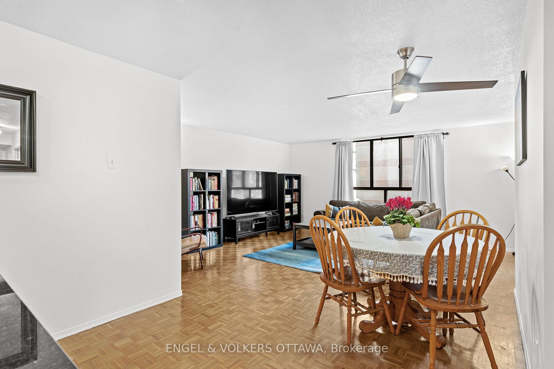 Photo 12 of Unit 702, 475 Laurier Avenue W, Ottawa, Ottawa Centre — HOMEH