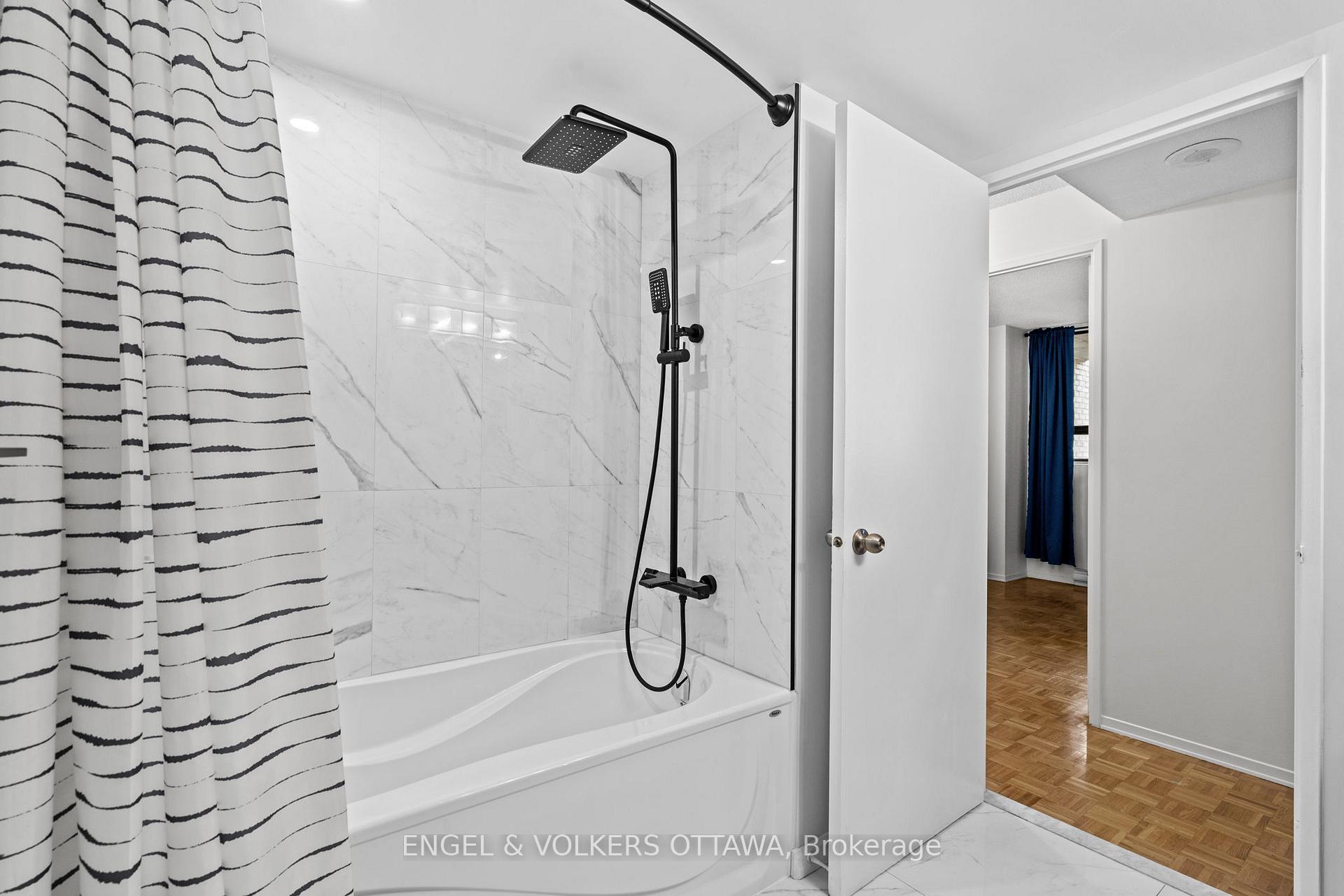 Photo 19 of Unit 702, 475 Laurier Avenue W, Ottawa, Ottawa Centre — HOMEH