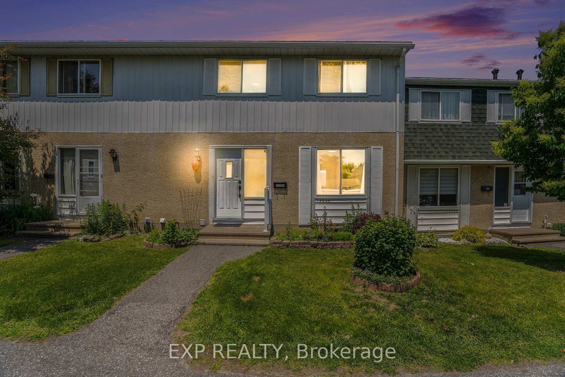 Photo 1 of Unit D, 1520 Beaverpond Drive, Ottawa, Pineview — HOMEH