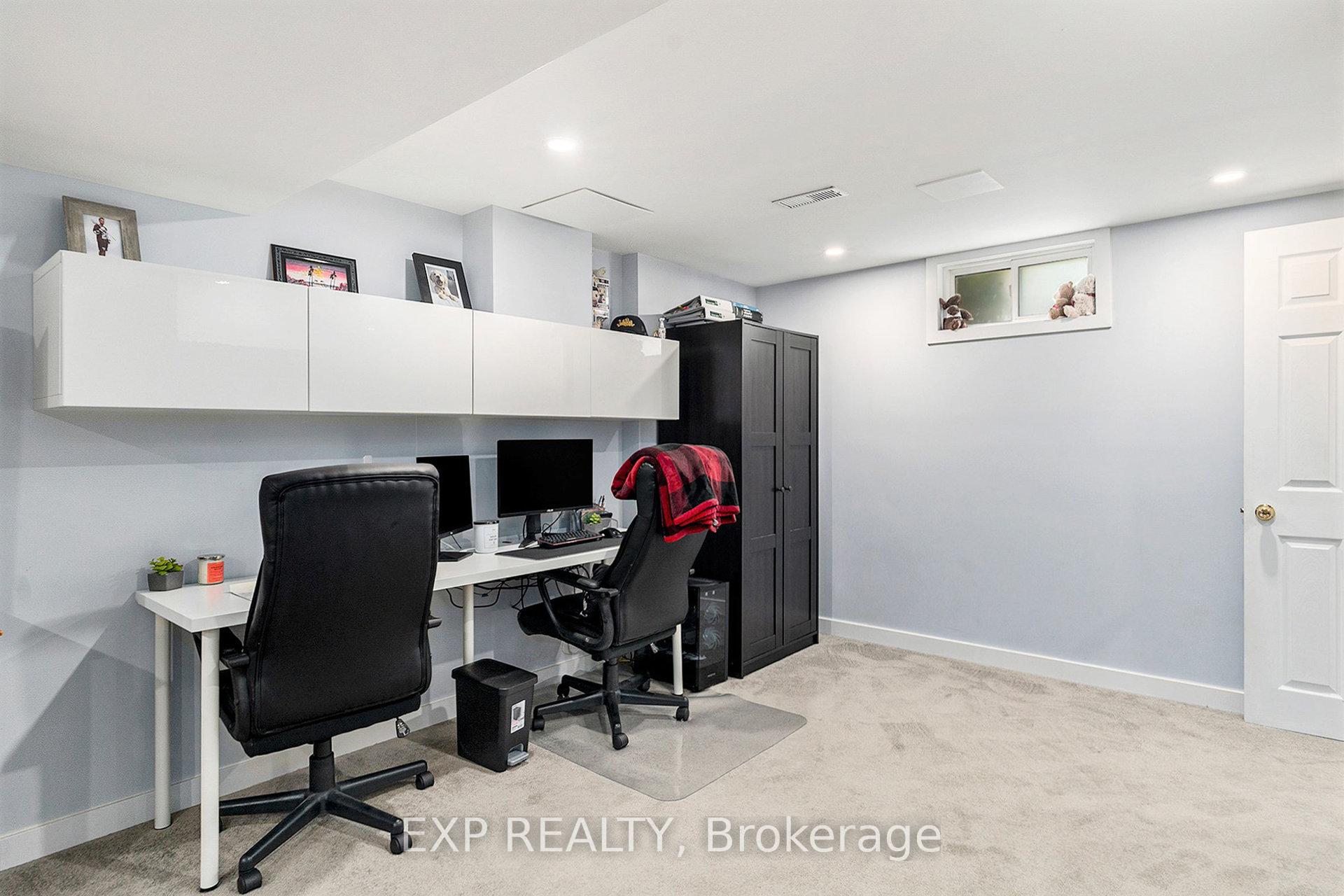 Photo 23 of Unit D, 1520 Beaverpond Drive, Ottawa, Pineview — HOMEH