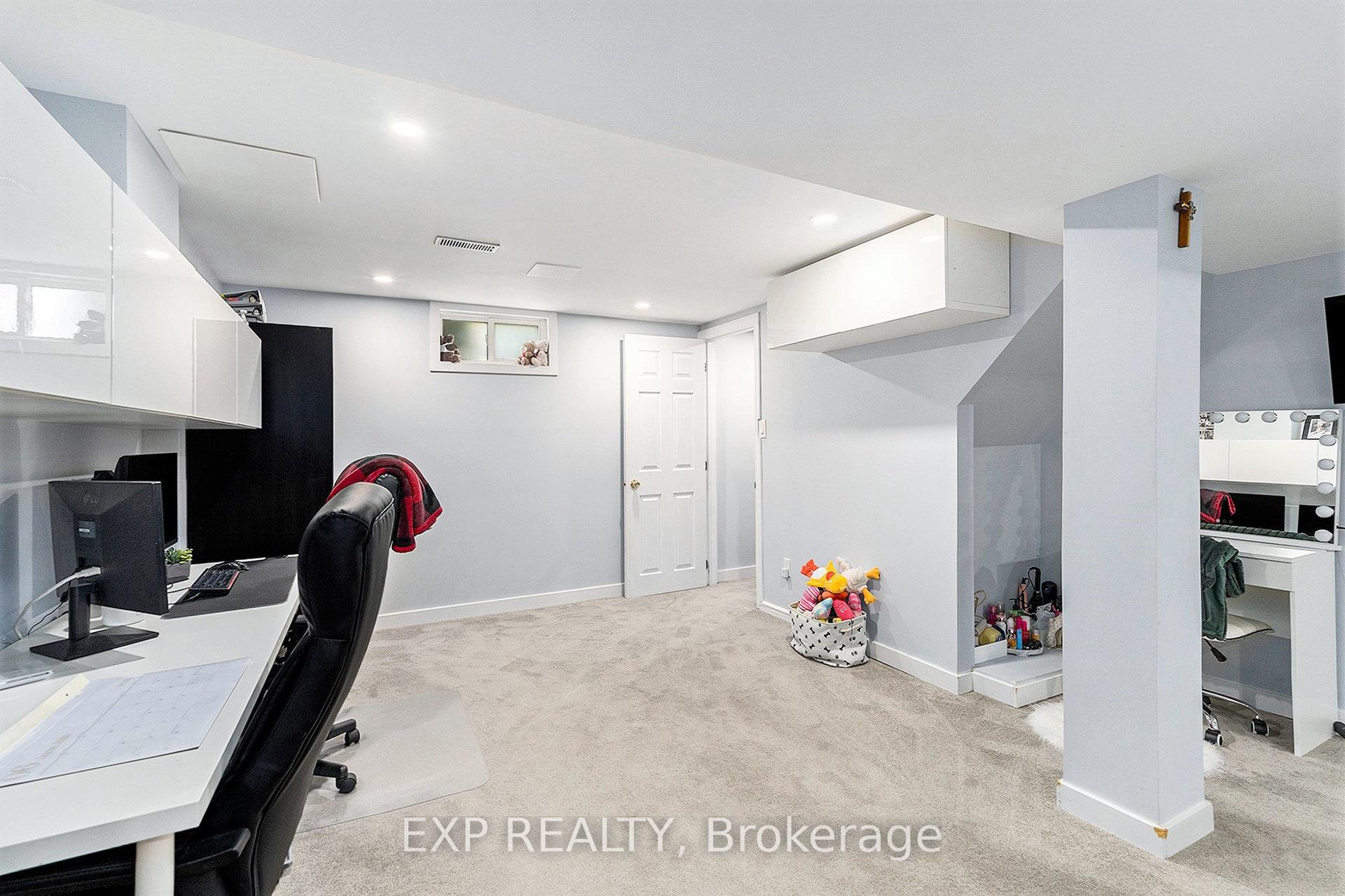 Photo 24 of Unit D, 1520 Beaverpond Drive, Ottawa, Pineview — HOMEH