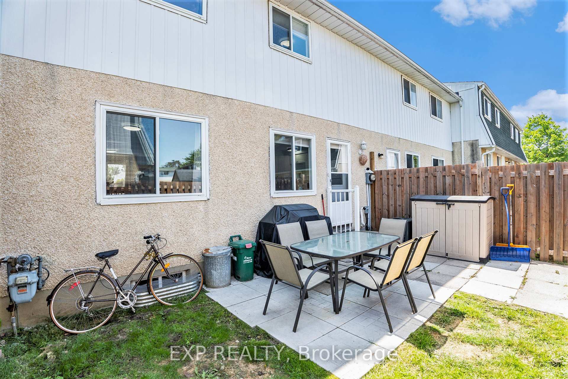 Photo 28 of Unit D, 1520 Beaverpond Drive, Ottawa, Pineview — HOMEH