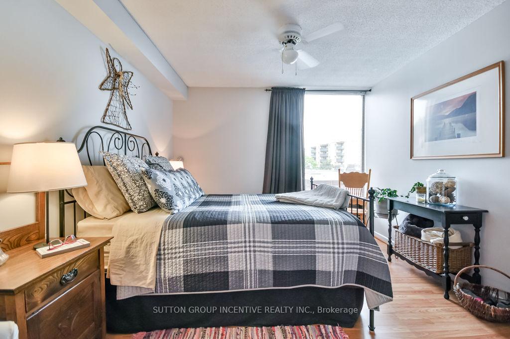 Photo 19 of Unit 307, 181 Collier Street, Barrie, North Shore — HOMEH