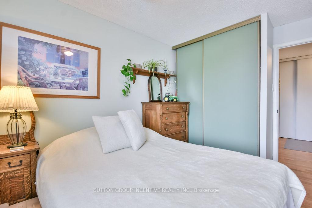 Photo 24 of Unit 307, 181 Collier Street, Barrie, North Shore — HOMEH