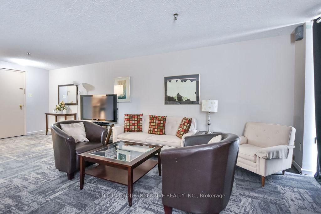 Photo 37 of Unit 307, 181 Collier Street, Barrie, North Shore — HOMEH