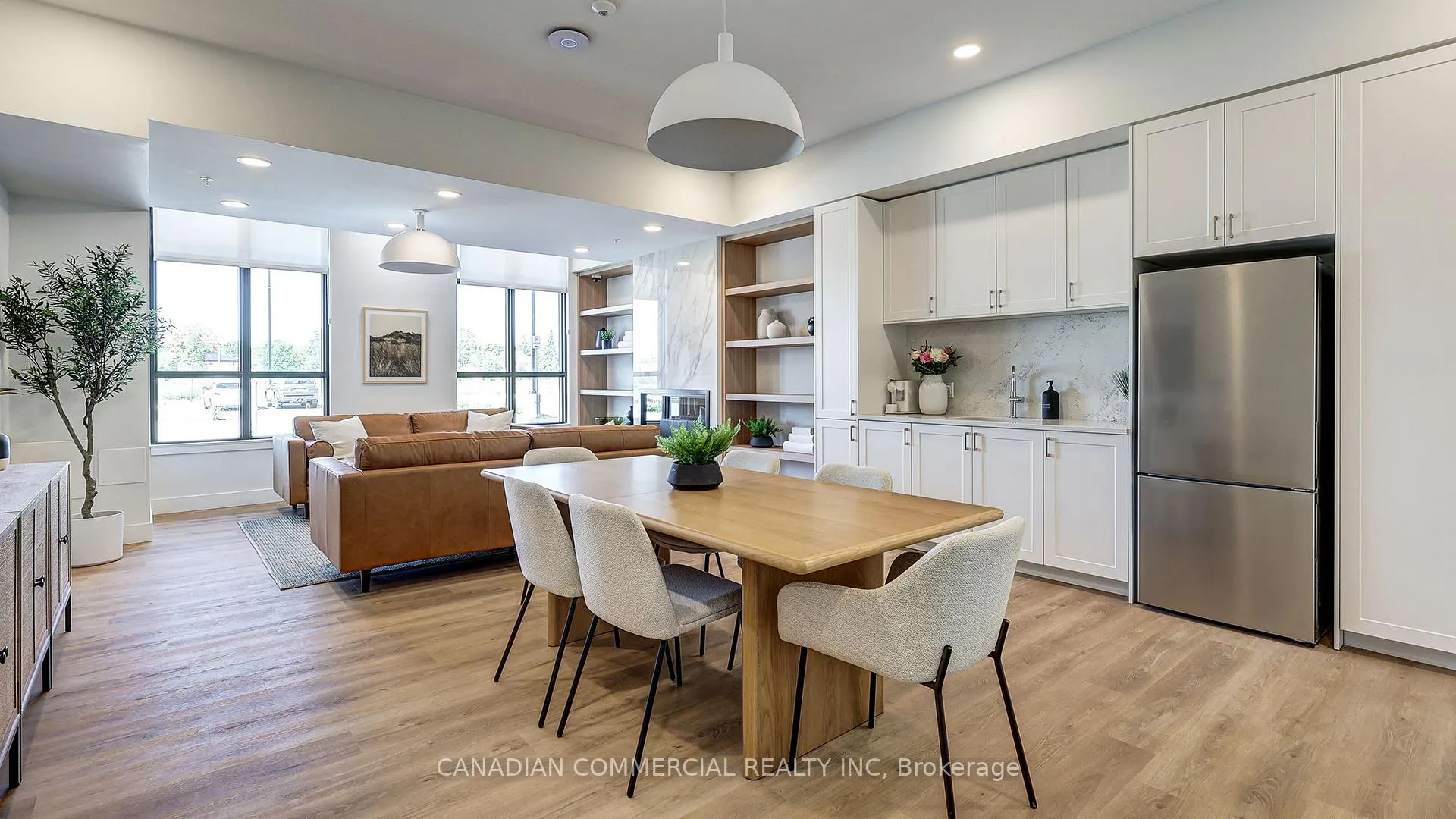 Photo 5 of 1029 Talbot Street, St. Thomas — HOMEH
