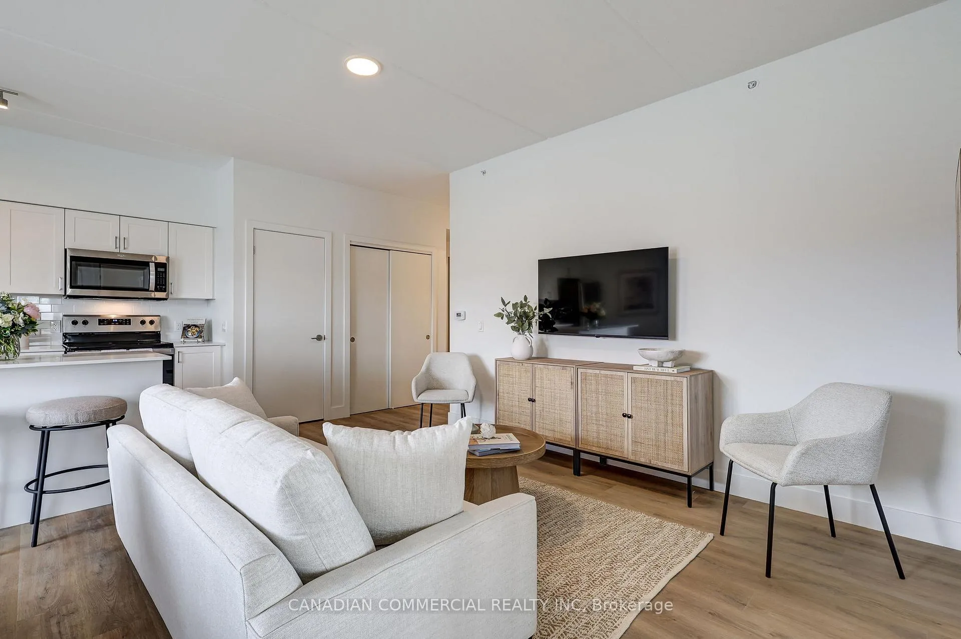 Photo 23 of 1029 Talbot Street, St. Thomas — HOMEH