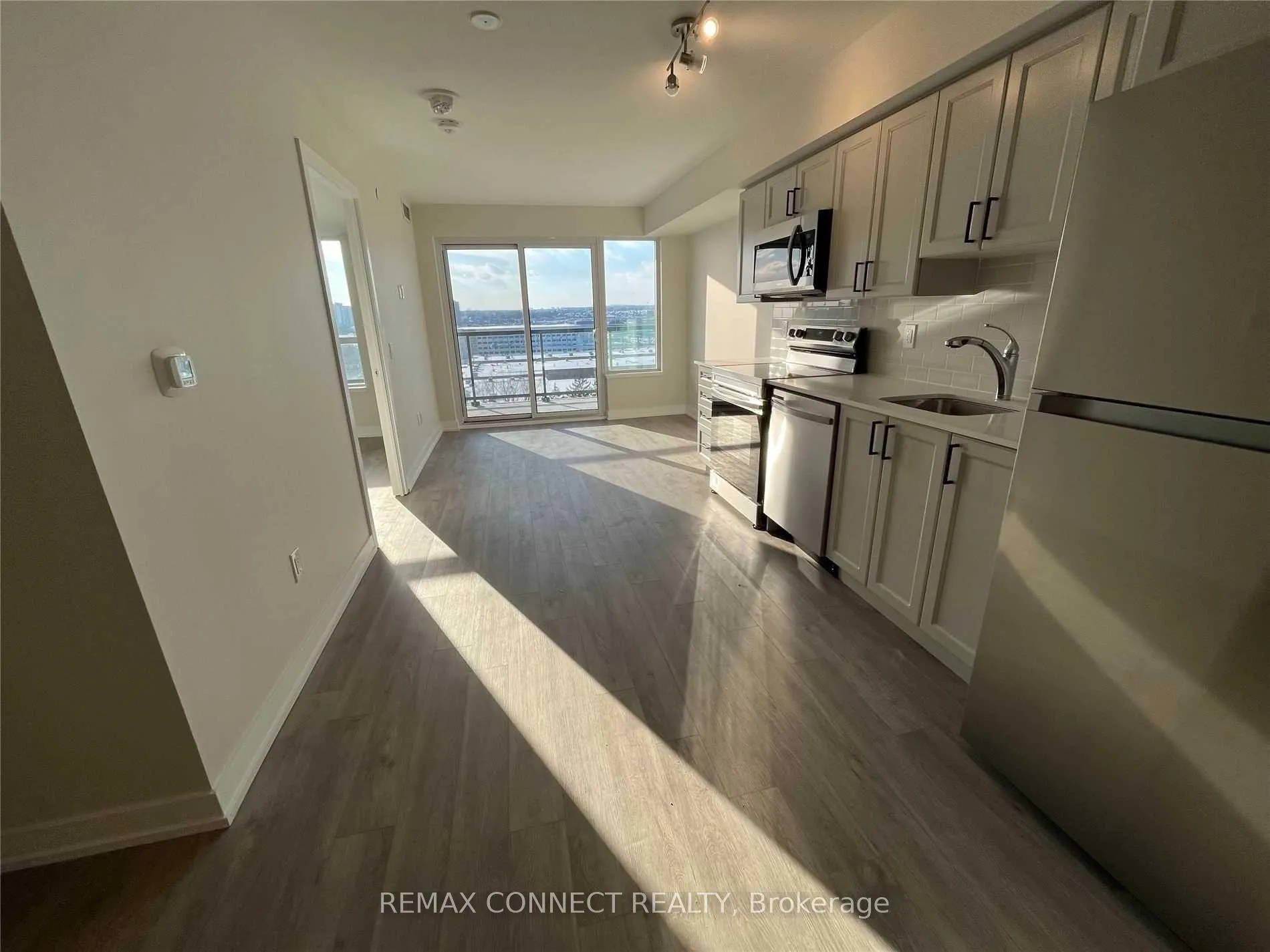 Photo 7 of Unit 1104, 1480 Bayly Street, Pickering, Liverpool — HOMEH