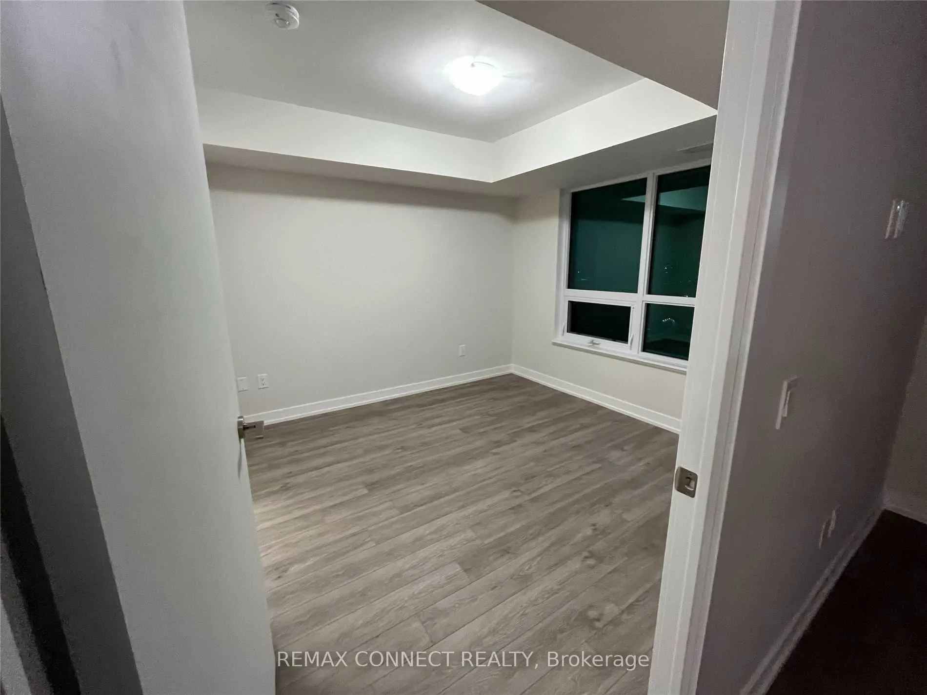 Photo 11 of Unit 1104, 1480 Bayly Street, Pickering, Liverpool — HOMEH