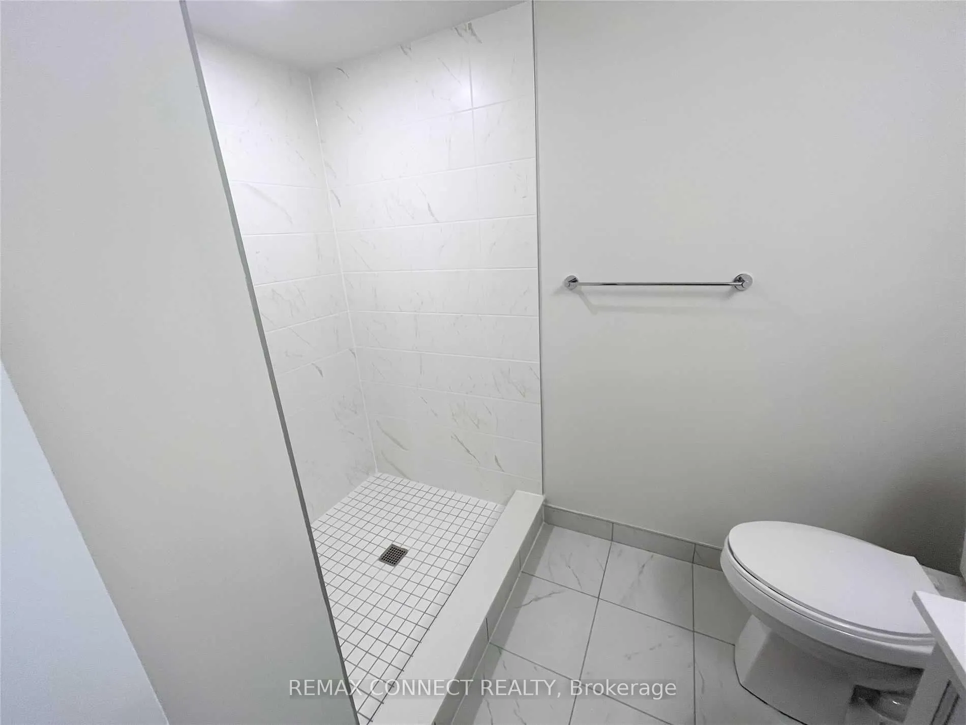 Photo 18 of Unit 1104, 1480 Bayly Street, Pickering, Liverpool — HOMEH