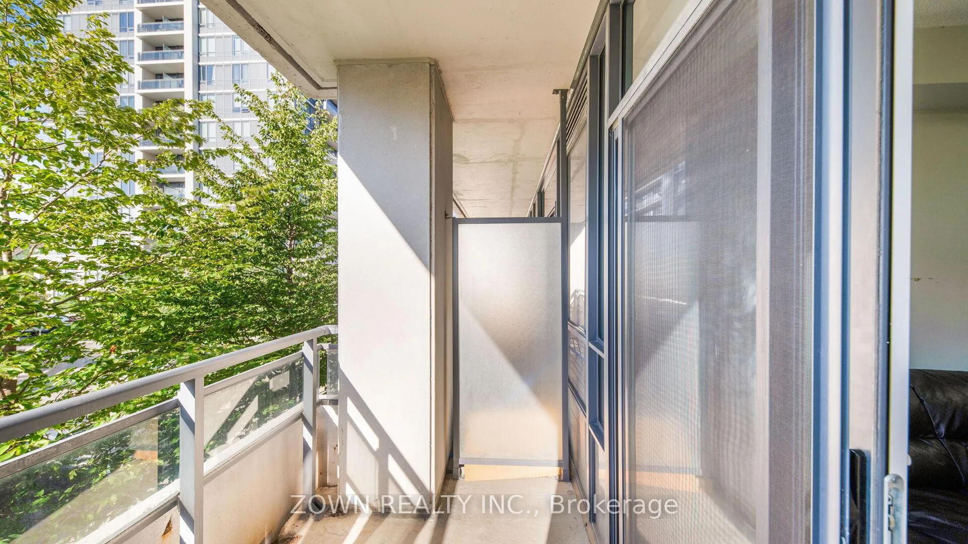 Photo 8 of Unit 201, 85 North Park Road, Vaughan, Beverley Glen — HOMEH