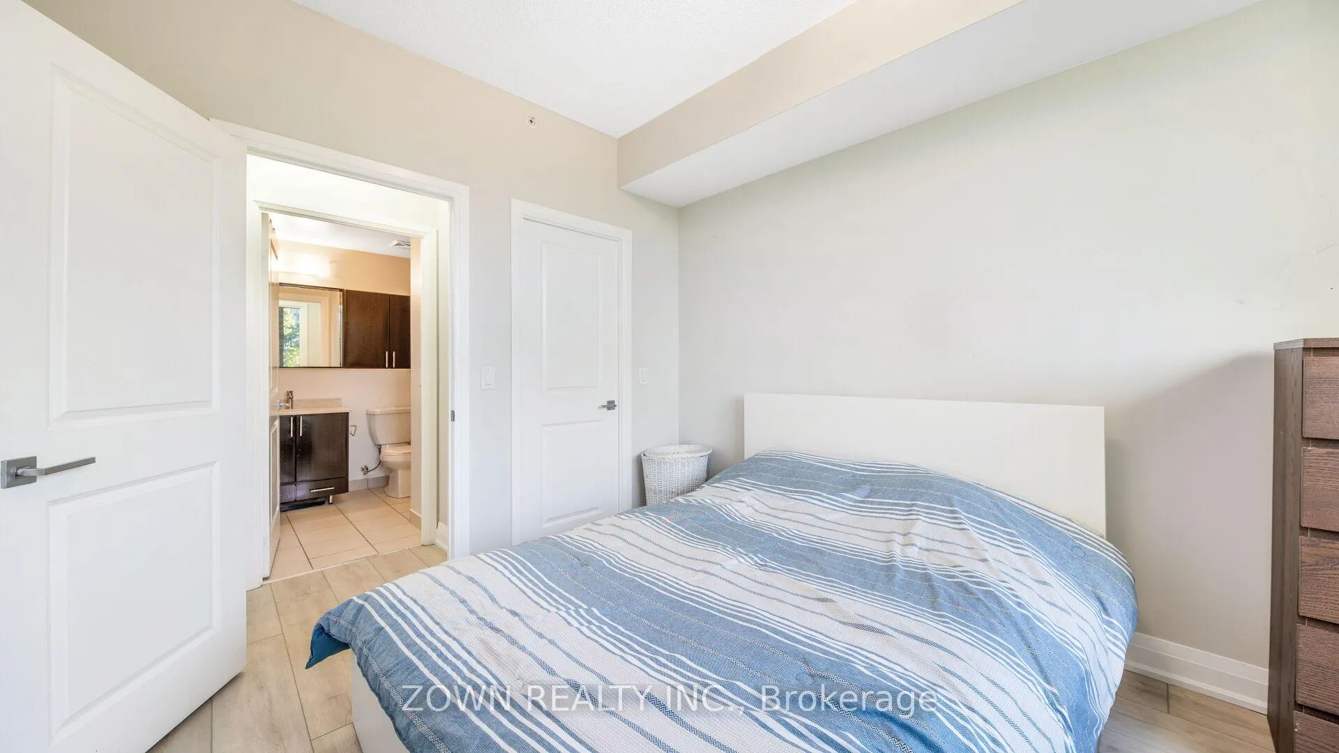 Photo 14 of Unit 201, 85 North Park Road, Vaughan, Beverley Glen — HOMEH