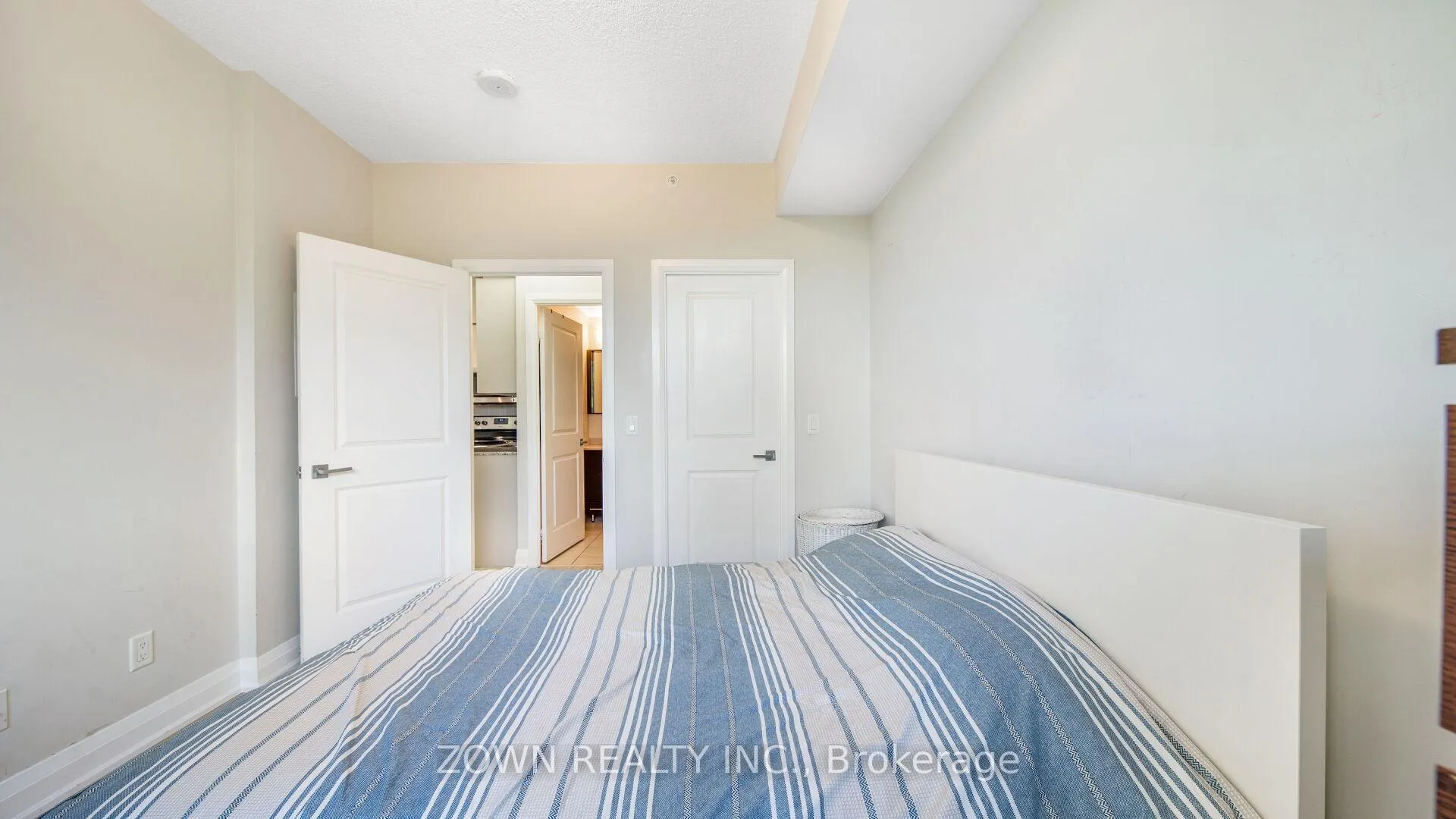 Photo 18 of Unit 201, 85 North Park Road, Vaughan, Beverley Glen — HOMEH