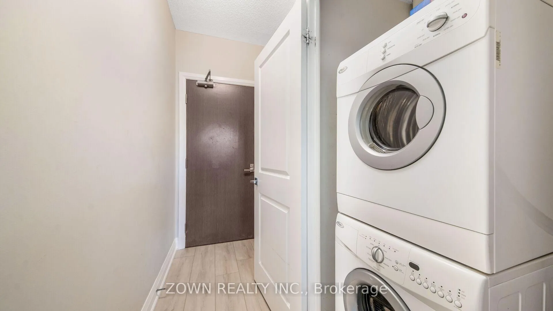 Photo 34 of Unit 201, 85 North Park Road, Vaughan, Beverley Glen — HOMEH
