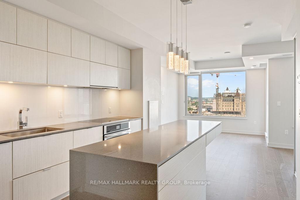 Photo 7 of Unit 1106, 101 Queen Street, Ottawa, Ottawa Centre — HOMEH