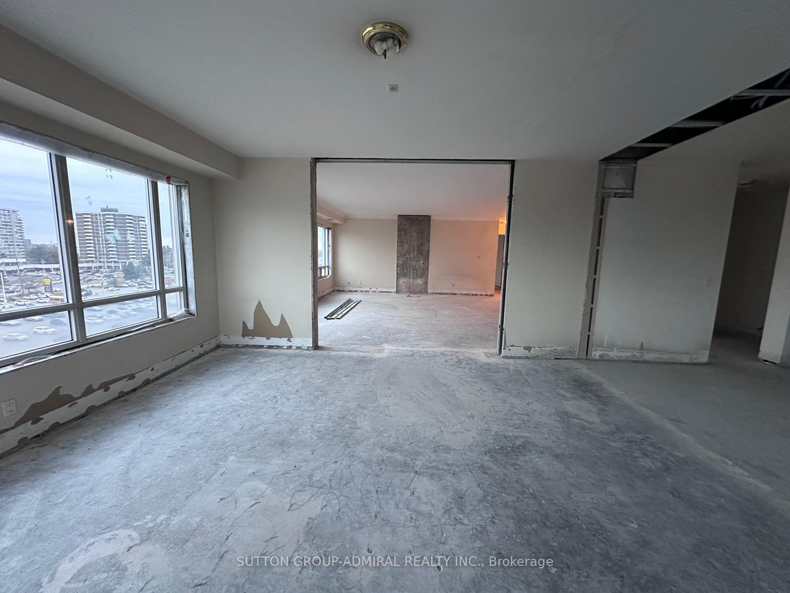Photo 16 of Unit 702, 1 Cordoba Drive, Vaughan, Lakeview Estates — HOMEH