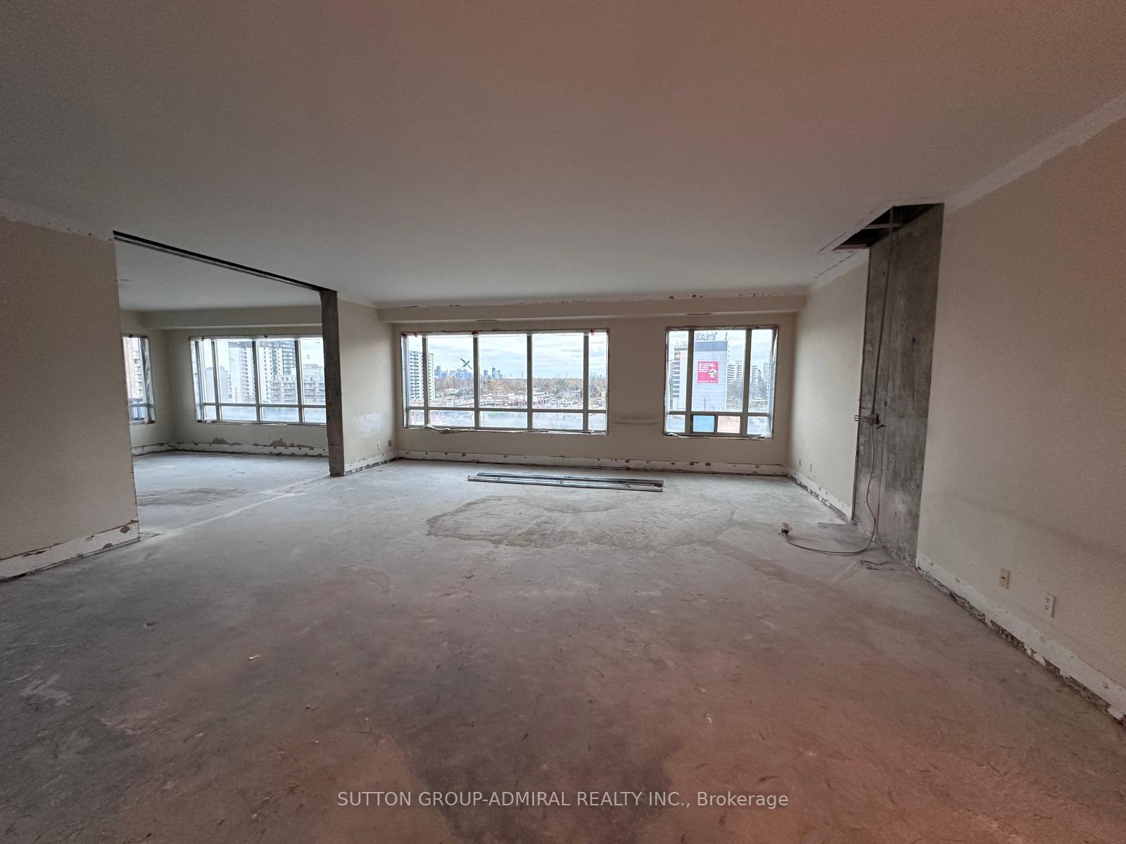 Photo 19 of Unit 702, 1 Cordoba Drive, Vaughan, Lakeview Estates — HOMEH