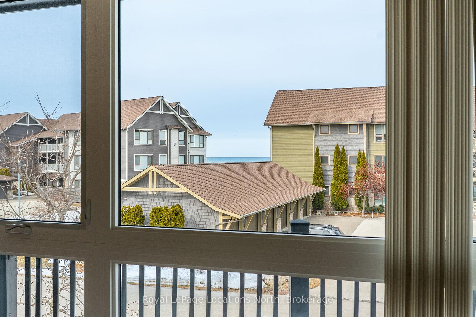 Photo 8 of Unit 12, 465 Mariners Way, Collingwood — HOMEH