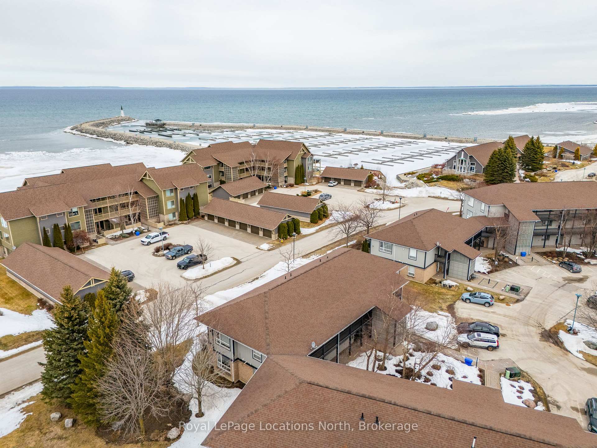Photo 30 of Unit 12, 465 Mariners Way, Collingwood — HOMEH