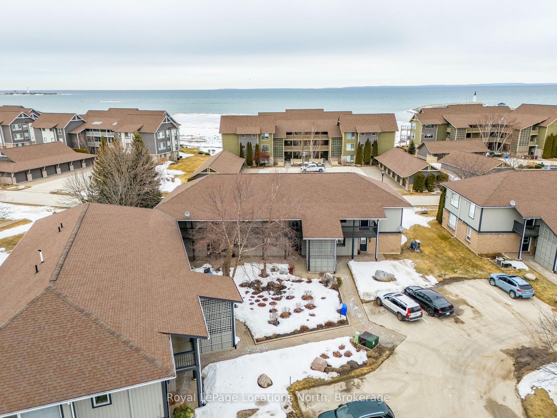 Photo 44 of Unit 12, 465 Mariners Way, Collingwood — HOMEH
