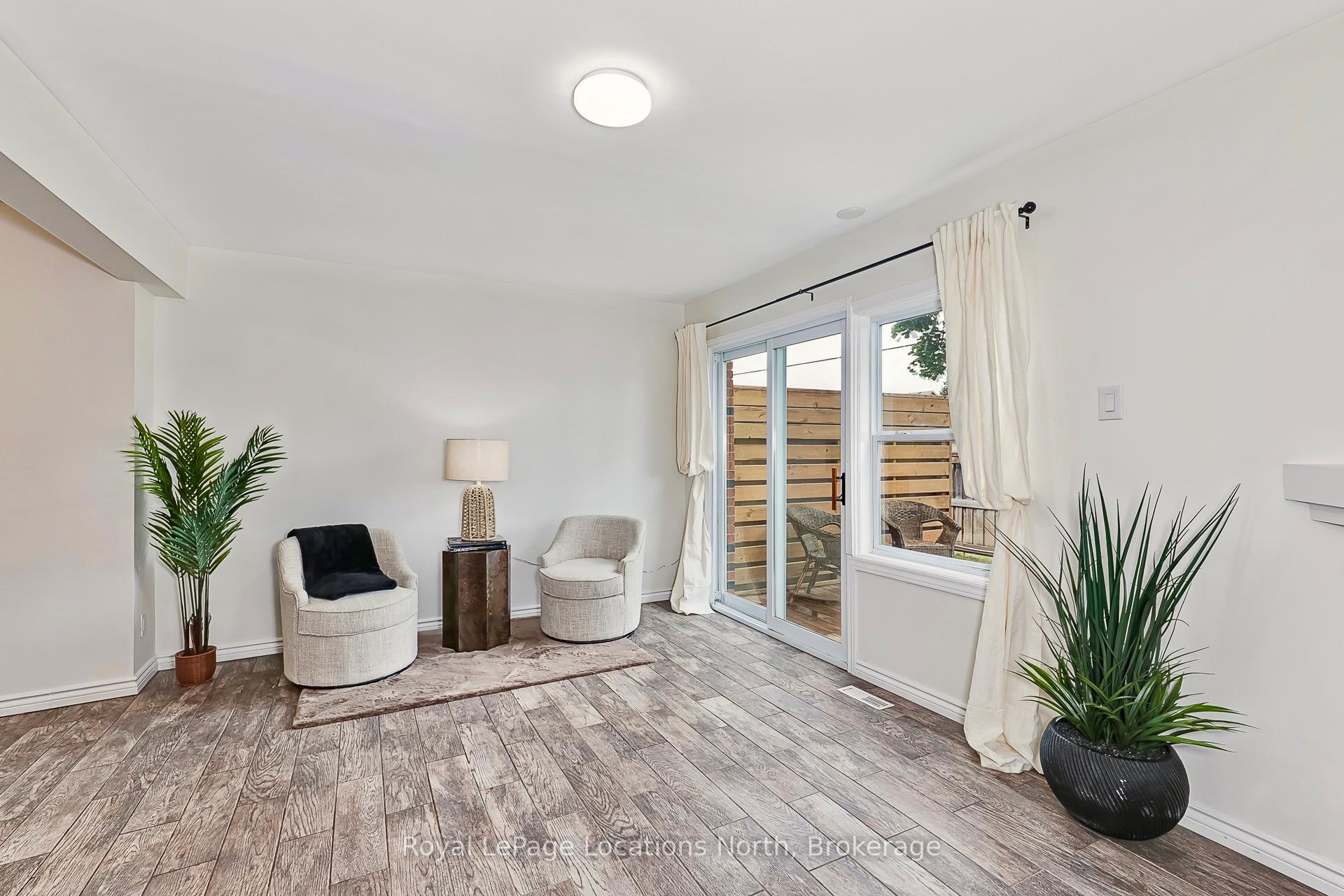 Photo 8 of 585 Tenth Street, Collingwood — HOMEH
