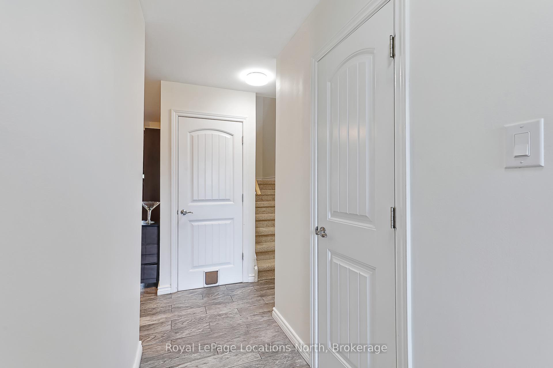 Photo 13 of 585 Tenth Street, Collingwood — HOMEH