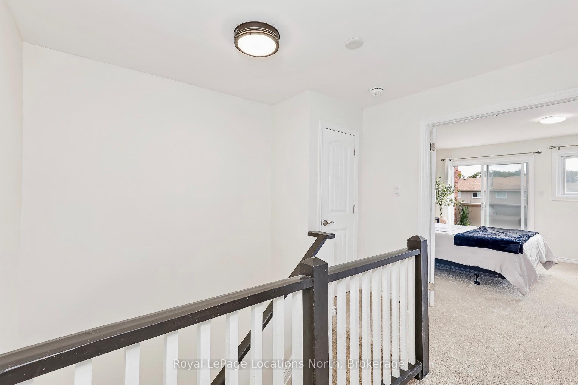 Photo 14 of 585 Tenth Street, Collingwood — HOMEH