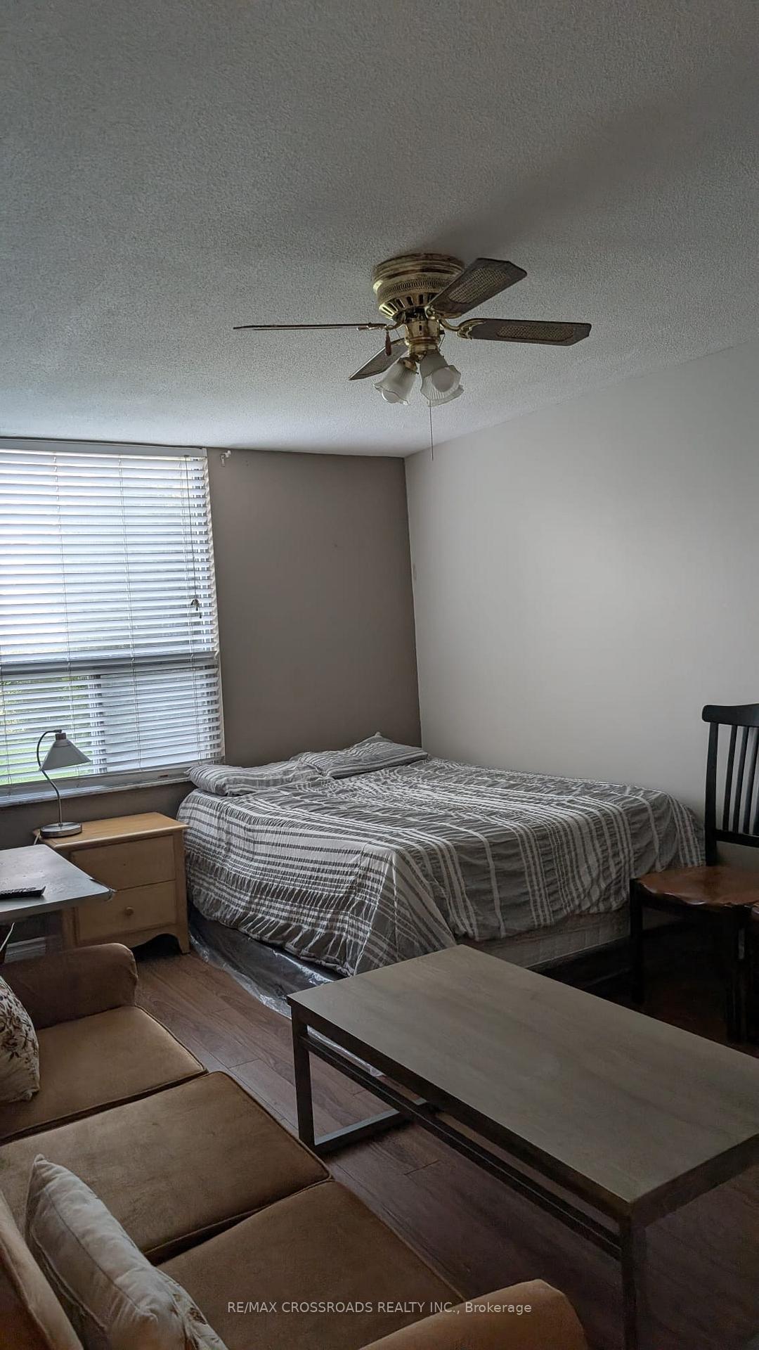 Photo 9 of Unit 114, 5 Shady Golf Golfway, Toronto, Flemingdon Park — HOMEH