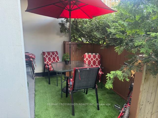 Photo 15 of Unit 114, 5 Shady Golf Golfway, Toronto, Flemingdon Park — HOMEH