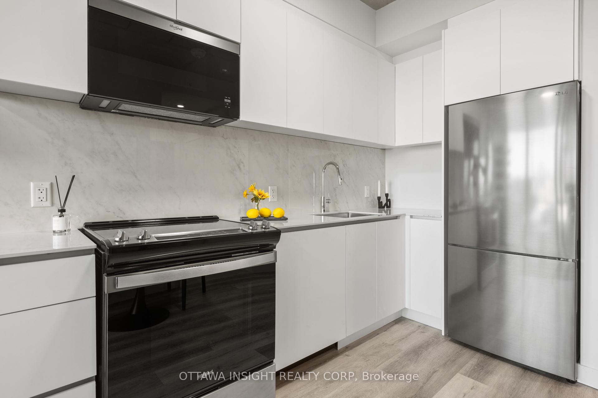 Photo 7 of Unit 2, 2140 Baseline Road, Ottawa, Centrepointe — HOMEH