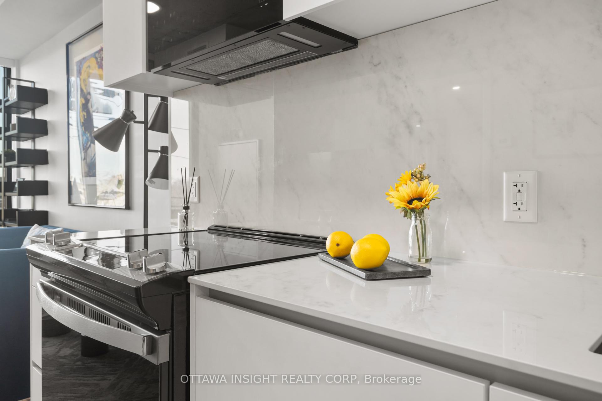 Photo 11 of Unit 2, 2140 Baseline Road, Ottawa, Centrepointe — HOMEH