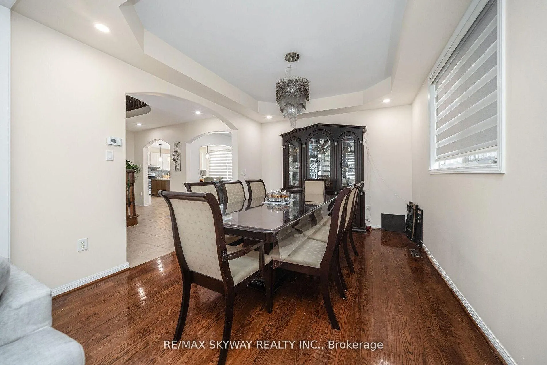 Photo 9 of 104 Whitwell Drive, Brampton, Vales of Castlemore — HOMEH